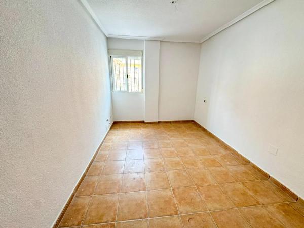 Piso en calle Pablo Picasso, 13