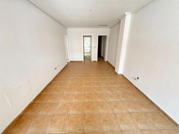 Piso en calle Pablo Picasso, 13