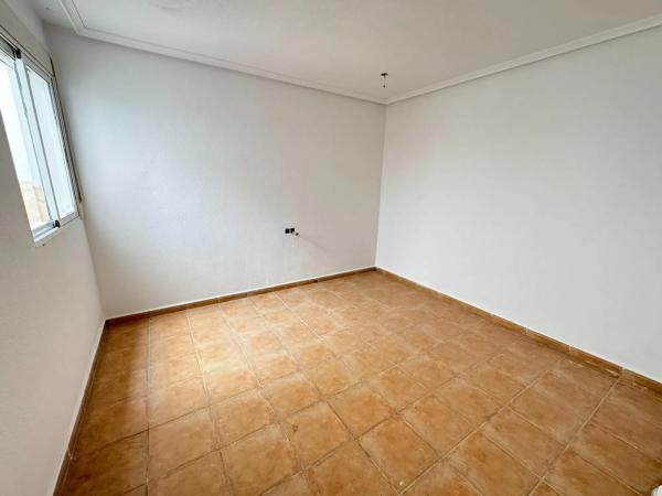 Piso en calle Pablo Picasso, 13