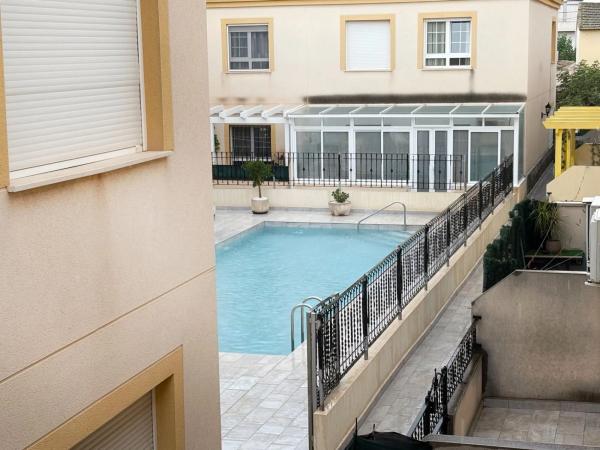 Piso en calle Almoradí