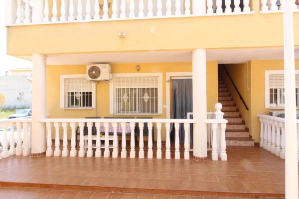 Piso en avenida de Almoradí, 52