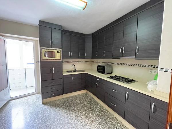 Piso en calle Salvador Cortés, 6