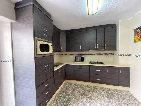 Piso en calle Salvador Cortés, 6