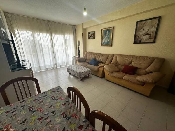 Piso en calle Valencia, 4