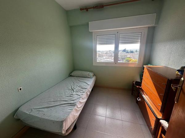 Piso en calle Valencia, 4