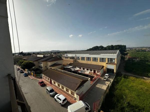 Piso en calle Valencia, 4