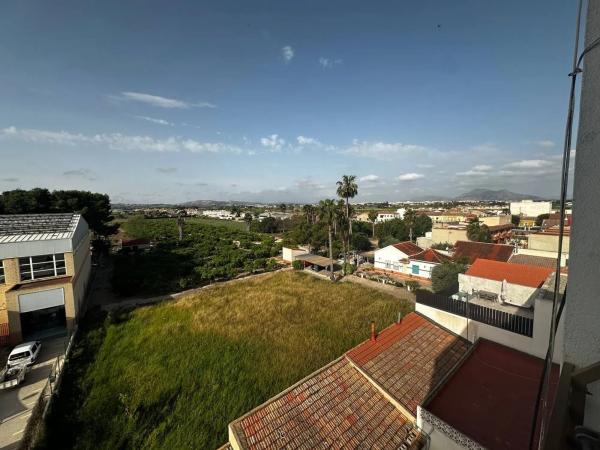 Piso en calle Valencia, 4