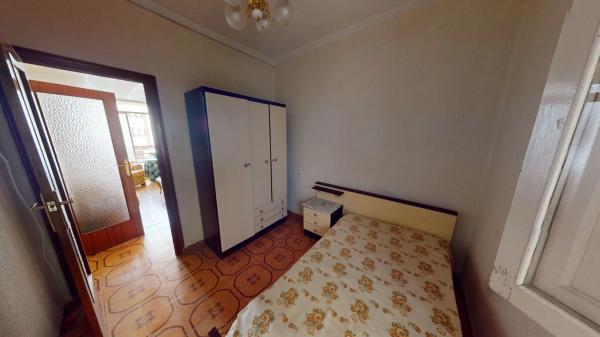 Piso en plaza Cardenal Belluga