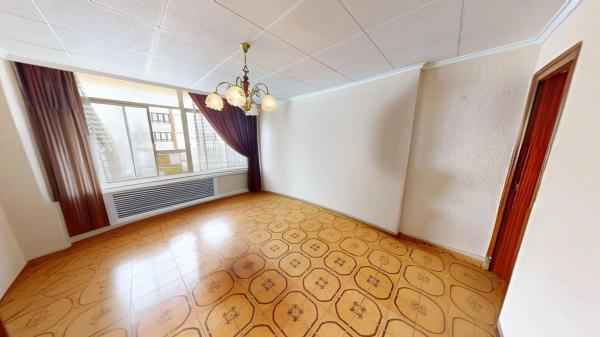 Piso en plaza Cardenal Belluga