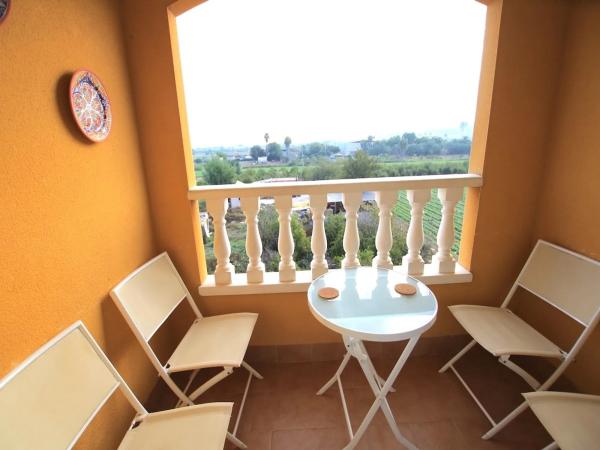 Piso en avenida de la Comunidad Valenciana