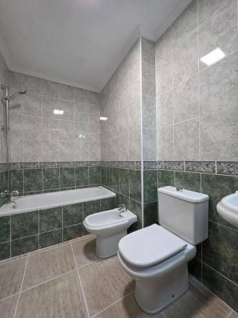 Piso en calle la Zenia, 38 b