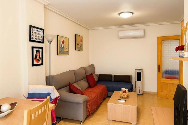 Piso en avenida de la Comunidad Valenciana