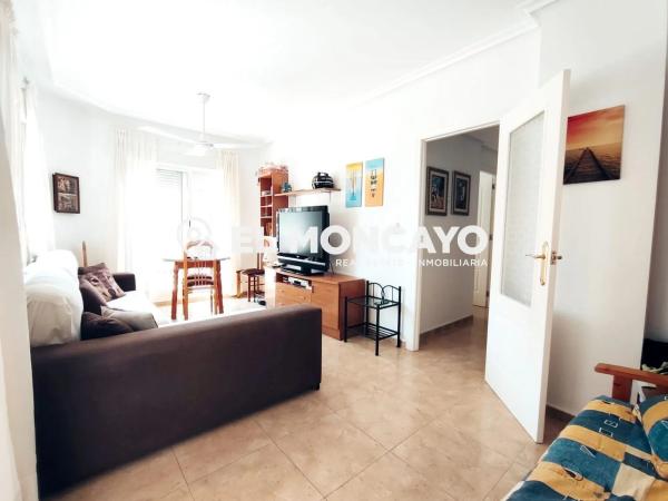 Ático en avenida Reina Sofia