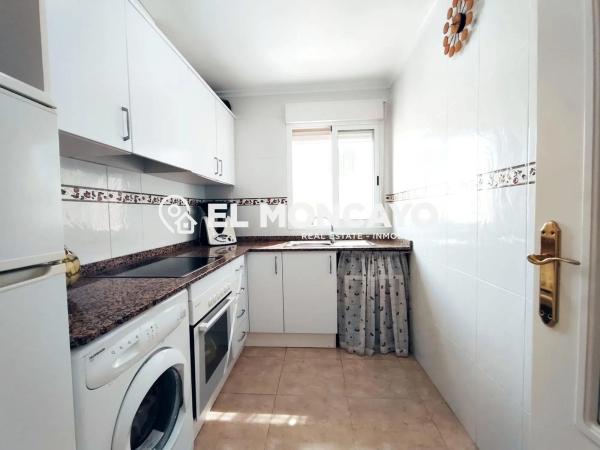 Ático en avenida Reina Sofia