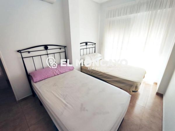 Ático en avenida Reina Sofia