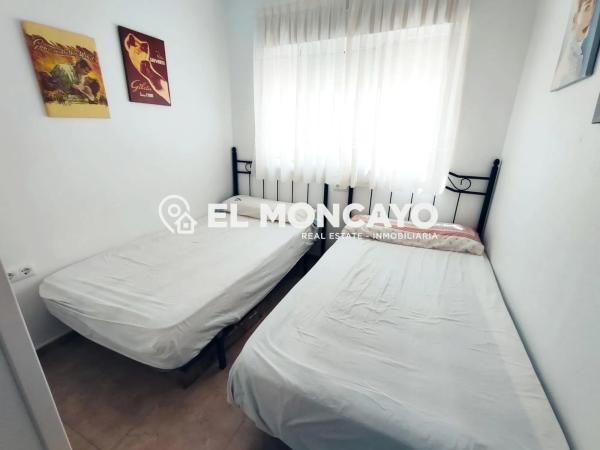 Ático en avenida Reina Sofia