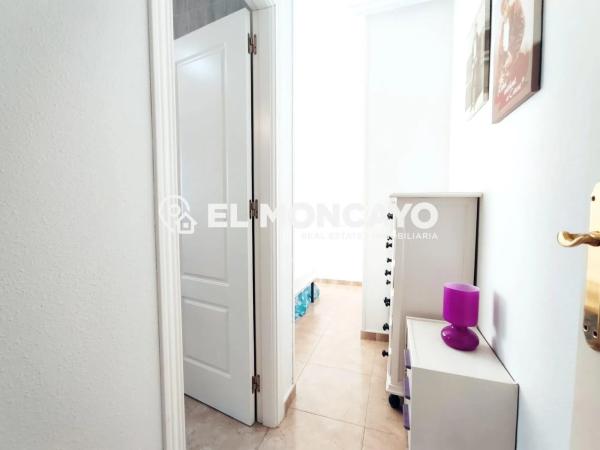 Ático en avenida Reina Sofia