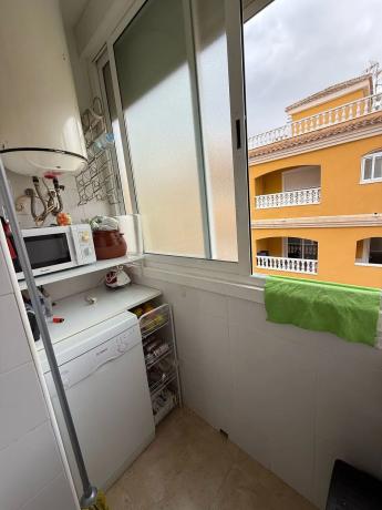 Piso en avenida de la Comunidad Valenciana, 3