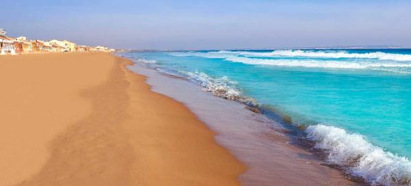 Piso en avenida de la Comunidad Valenciana, 3