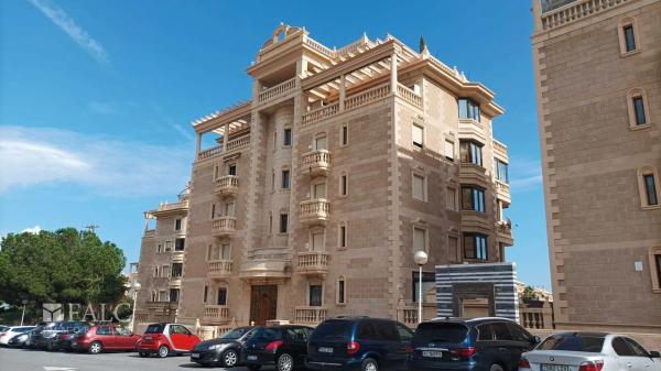 Piso en Urbanizaciones