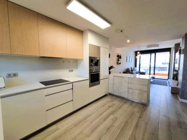 Piso en avenida del Puerto