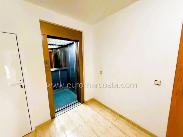 Piso en calle Azorín