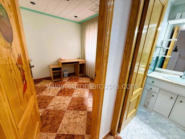 Piso en calle Azorín