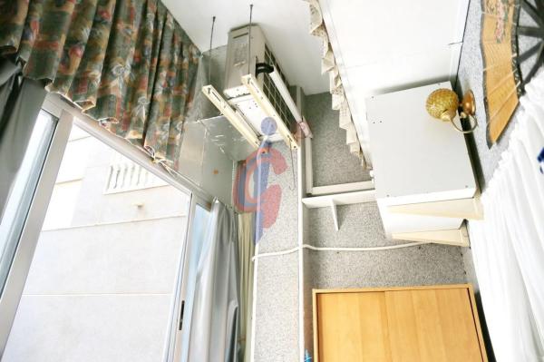 Estudio en calle Pintor Antonio López, 4