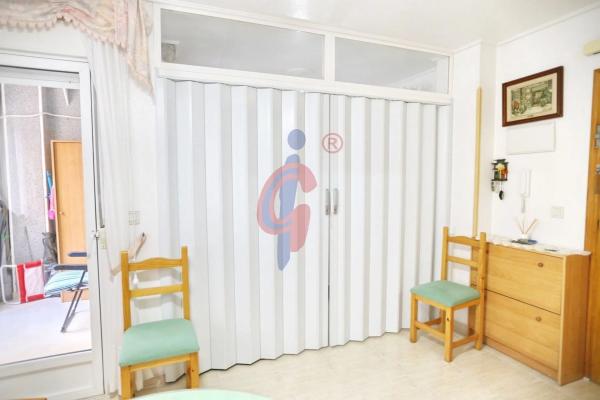 Estudio en calle Pintor Antonio López, 4