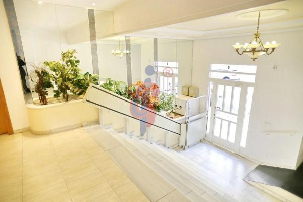 Estudio en calle Pintor Antonio López, 4