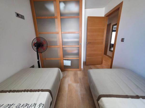 Piso en Marjal beach bloque 6-2 , Primero, piso 106.