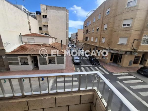 Piso en calle Miguel Hernández