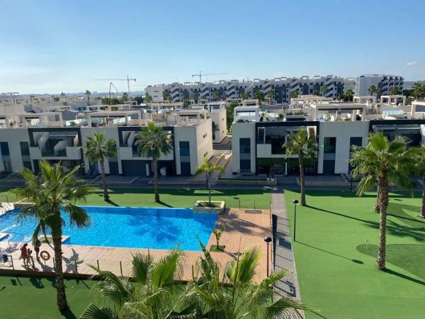 Ático en Urbanizaciones