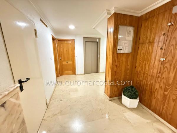 Piso en avenida de Cervantes