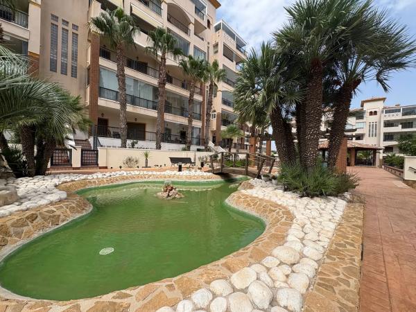 Piso en calle Carcaixent, 16