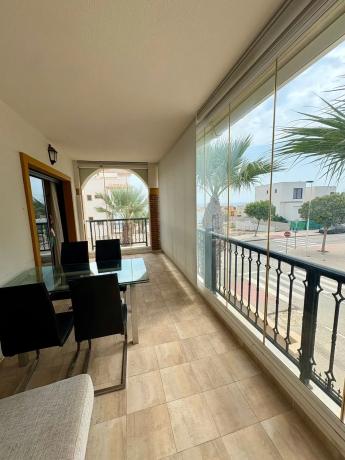 Piso en calle Carcaixent, 16