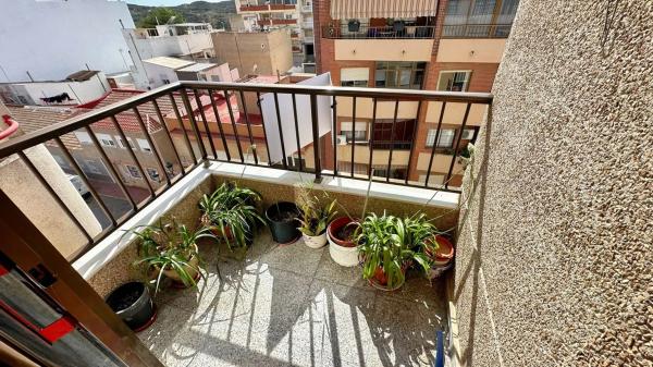 Ático en avenida del País Valencià