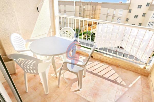 Piso en avenida de Cervantes, 90