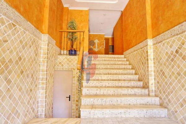 Piso en avenida de Cervantes, 90