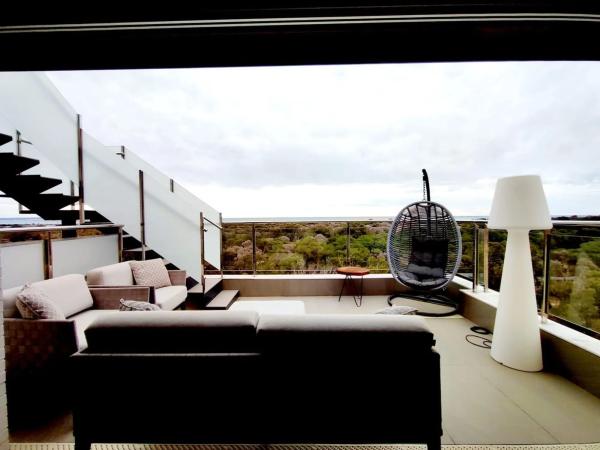 Ático en calle Alcalde Rosalino Pérez Hde