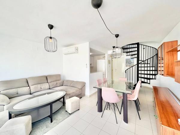 Dúplex en calle Basilio Paredes