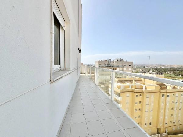 Dúplex en calle Basilio Paredes