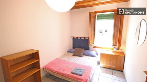 Zimmer in 3-Zimmer-WG zur Miete in El Raval, Barcelona