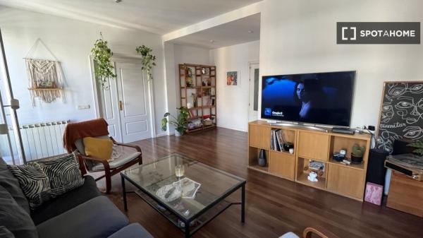 Zimmer in einer Wohngemeinschaft in Madrid
