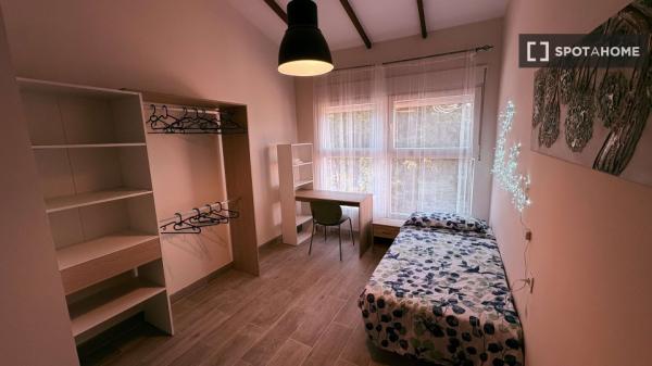 Habitación en piso compartido en Sant Joan d'Alacant