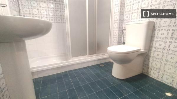 Zimmer in Wohngemeinschaft in València