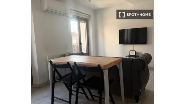 Estudio en alquiler en Sol, Madrid