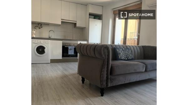 Estudio en alquiler en Sol, Madrid