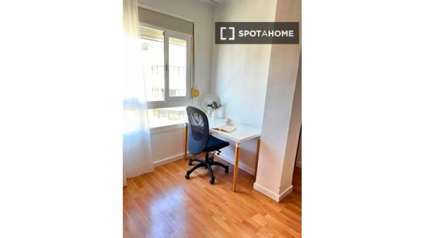 Apartamento de 3 habitaciones en alquiler en Plaça de Toros, Palma