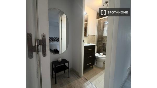 Estudio en alquiler en Sol, Madrid